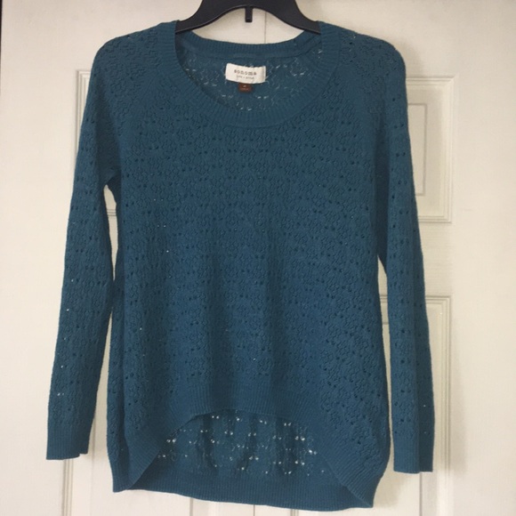 Sonoma sweater size M